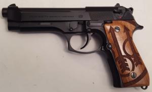                            Pistolet Beretta 92 F (arme occasion, bon état)