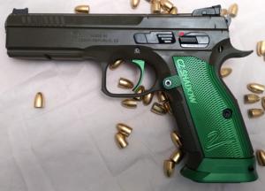             Pistolet CZ 75 SHADOW 2 OR (Optics Ready)  SA OD GREEN 