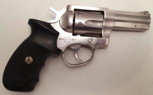              Revolver Manurhin MR88 DX (arme occasion, bon état)