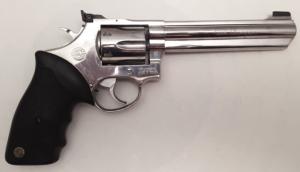                             Revolver TAURUS Modele 96 (arme occasion, très bon état)