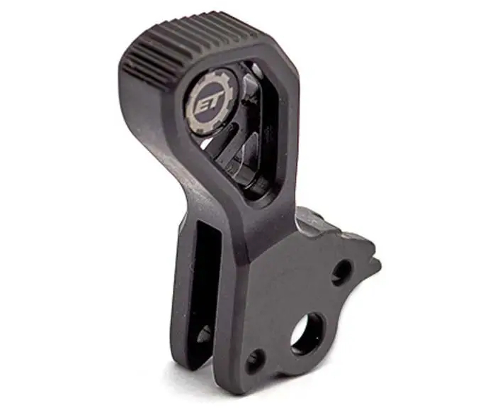 Chien EEMANN TECH ULTIMATE pour pistolets CZ 