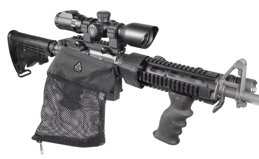 Filet attrape-douilles UTG pour AR15 et carabines compatibles - Cliquer pour 
