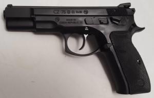                         Pistolet C7 75 OMEGA (arme occasion, comme neuve)