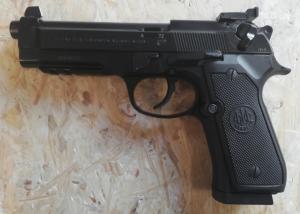                               Pistolet  BERETTA 92 A1 (arme occasion, Très Bon Etat)