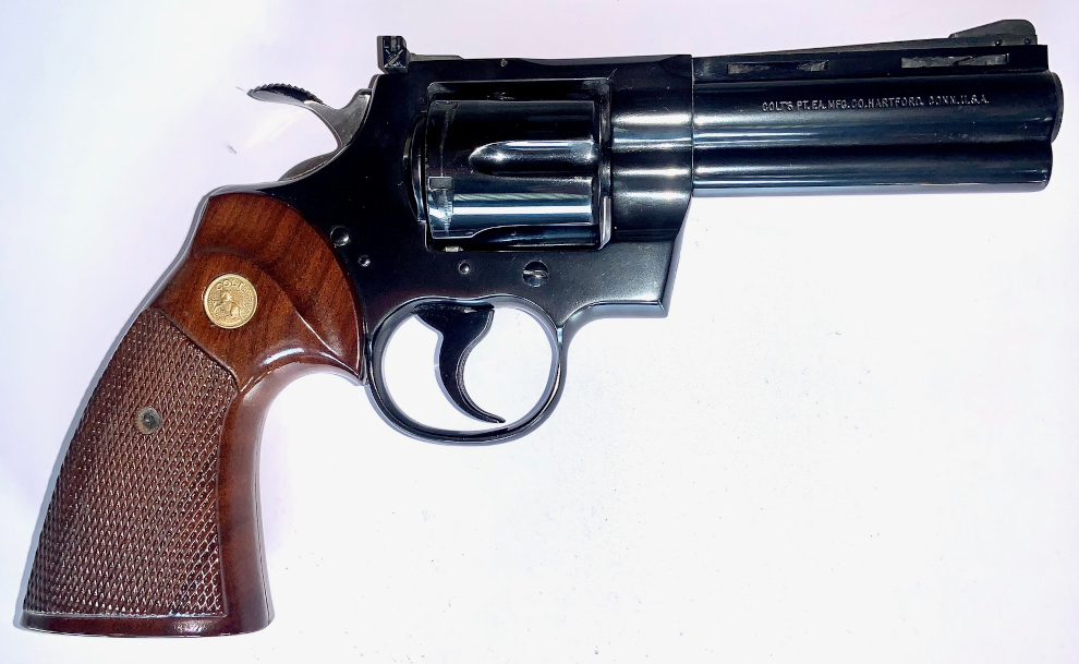 Revolver Colt Python